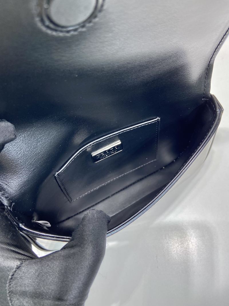 Pra*a hobo bags